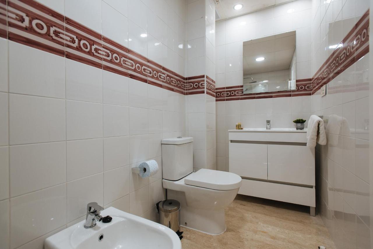 Triana Boutique Free Parking Apartman Sevilla Kültér fotó